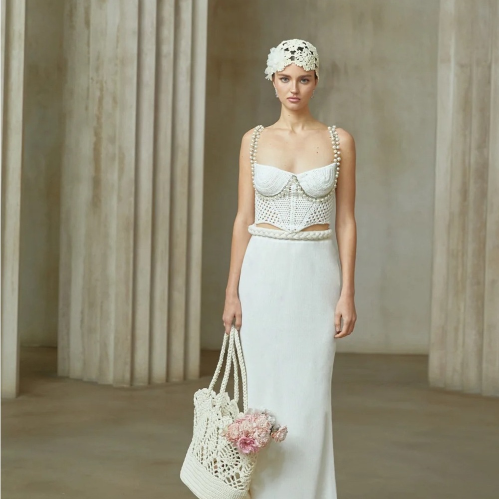 Miss. Rosier White Set (Top & Bottom)